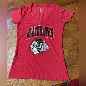 Blackhawks NHL women’s tshirt sz‎ medium